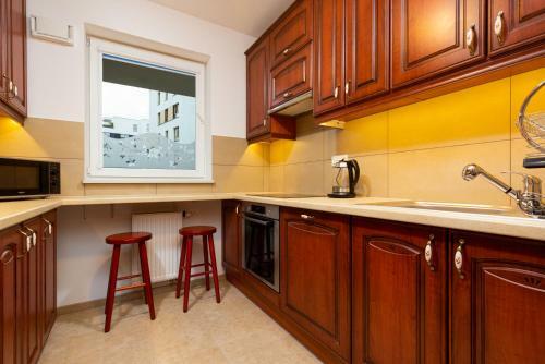 Mokotow Business Center Apartments By Renters