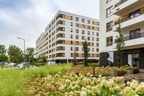 Mokotow Business Center Apartments By Renters