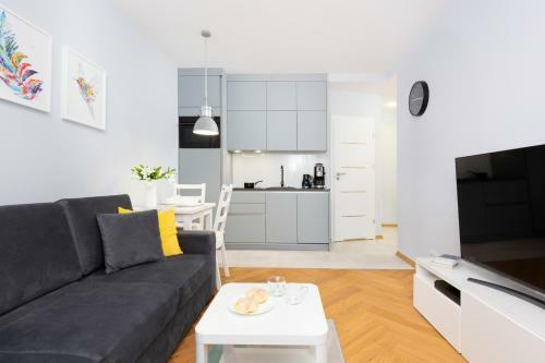 Mokotow Business Center Apartments By Renters