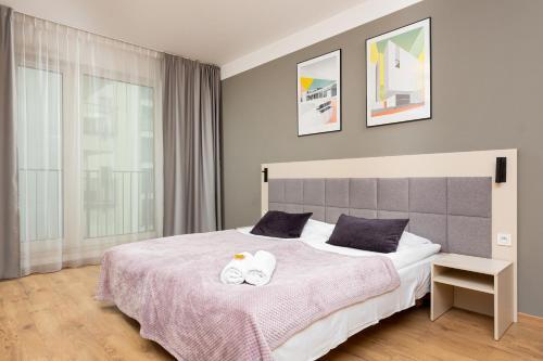 Business Studio Apartments By Renters