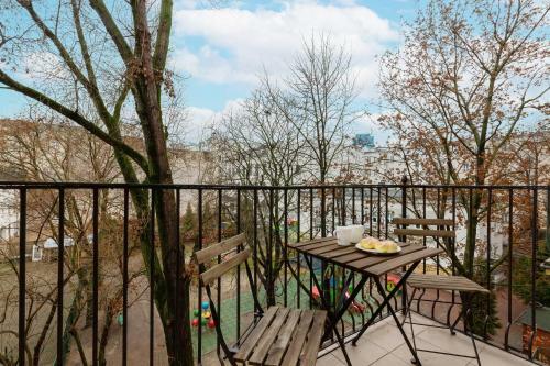 Apartments Chmielna Warsaw By Renters