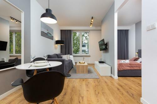 Apartment Slawinska By Renters
