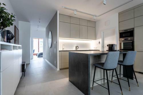 Apartamento Grzybowska 4 Residence