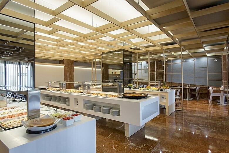 Olympia Hotel Events & Spa