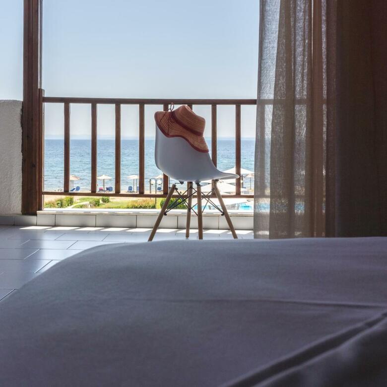 Aparthotel Alkinoos Beach Hotel