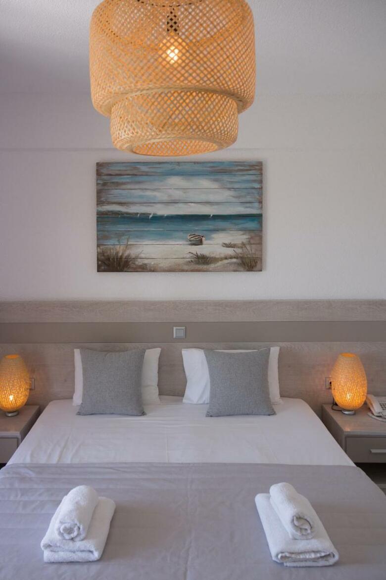 Aparthotel Alkinoos Beach Hotel