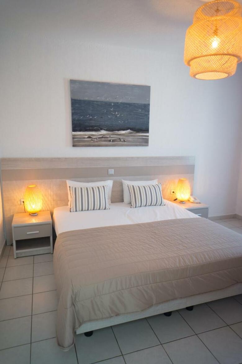 Aparthotel Alkinoos Beach Hotel