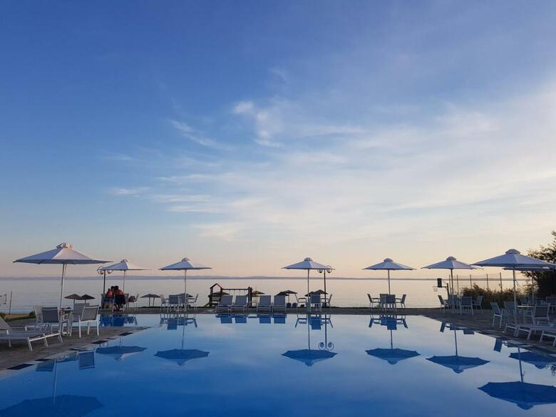 Aparthotel Alkinoos Beach Hotel