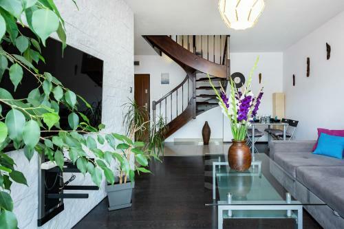 Apartments Wroc?aw Manganowa By Renters