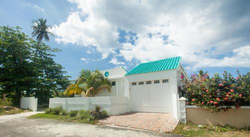 Apartamento Beachfront Two Bedroom Apt In Aguada Alamar 2