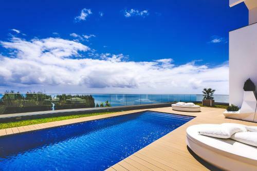 Luxury Villa Carlota With Private Pool