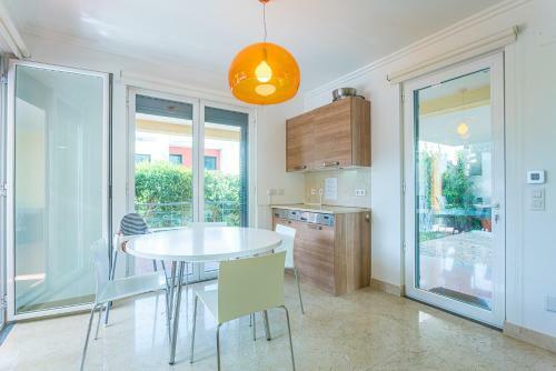 Villa Belga Queen
