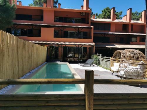Apartamento My Holiday Home - Aroeira Golf & Beach