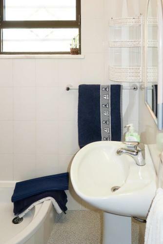 Cerro Do Lobo Villa Sleeps 8 With Pool Air Con And Wifi