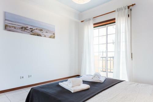 Hroma Apartment By Seewest