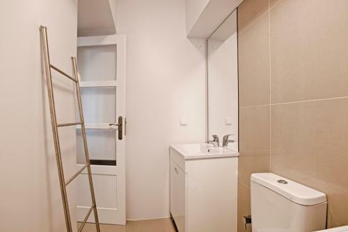 Bmyguest - Ambassador Boutique Apartment I