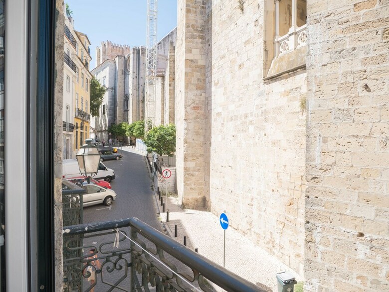 Hostal No Limit Alfama Guesthouse