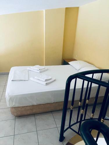 Aparthotel Aristides Hotel