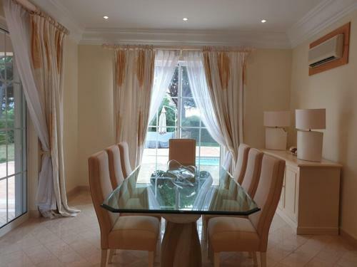 Quinta Do Lago Villa Sleeps 8 Pool Air Con T455974
