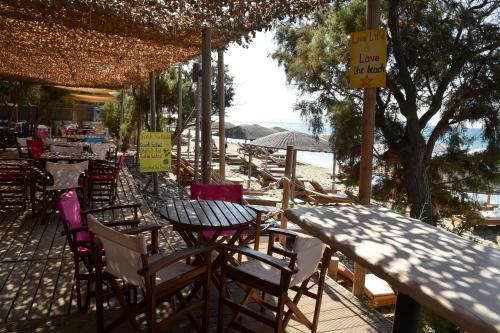 Golden Beach Hotel & Apartments