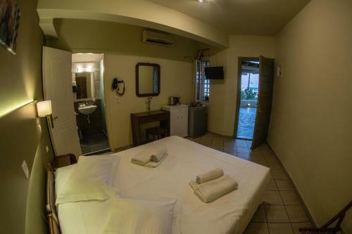 Hostal Filoxenia