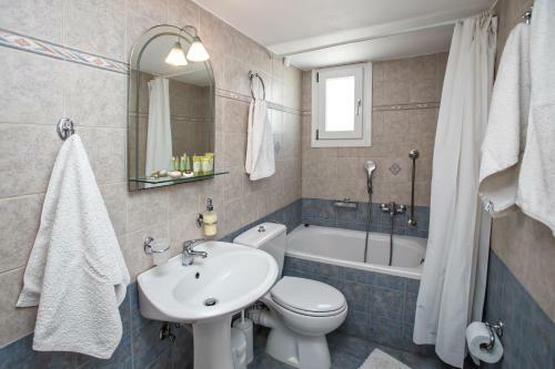 Hotel Tinos Resort