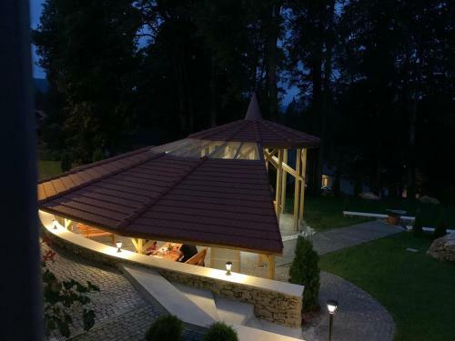 Hotel Pensiunea Favorit Ferice