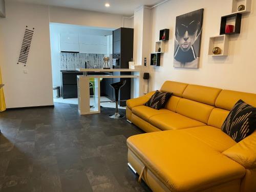 Apartamento Fancy Westpark 2 Residence Lakeview W7