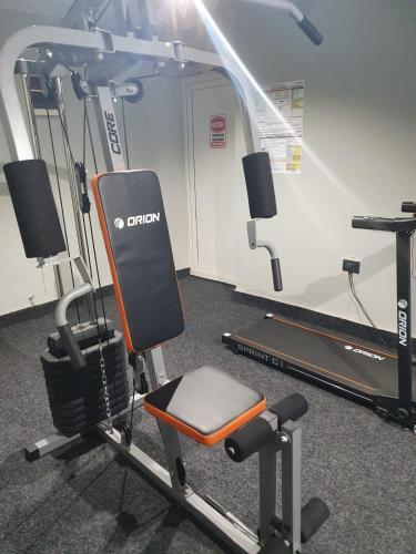 Modern Apartment Romana Square 1