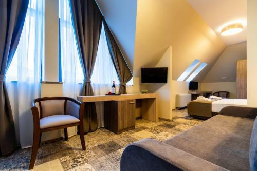 Hotel Izvoare Caciulata
