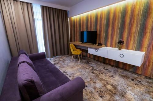 Grand View Hotel & Suites Copou