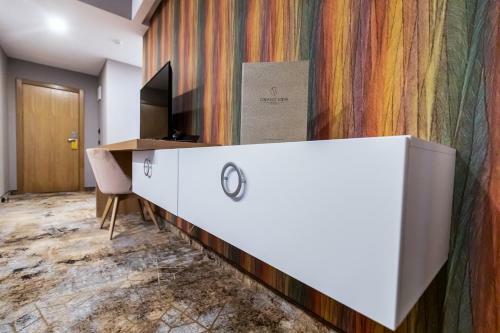 Grand View Hotel & Suites Copou