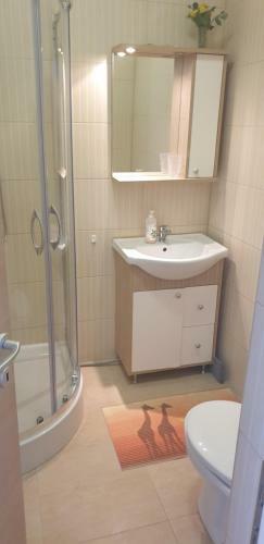 Monaco Apartments Mamaia