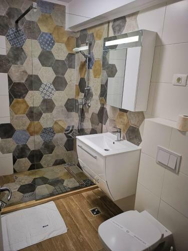 Wave 3 Promenada Apartments