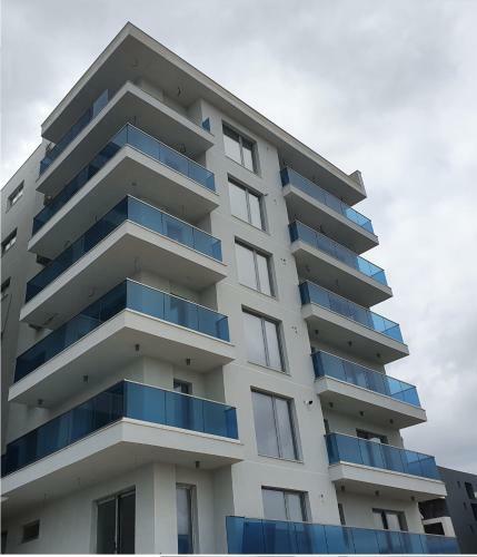 Wave 3 Promenada Apartments