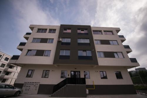 Apartel Fllores