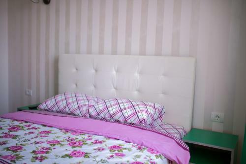 Apartel Fllores