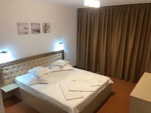 Hotel Salos Beach Resort