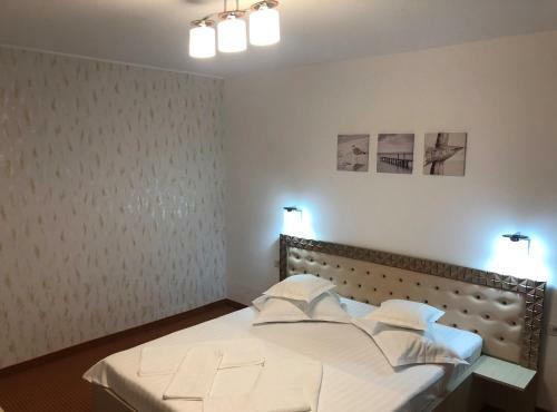 Hotel Salos Beach Resort