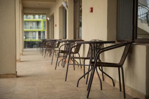 Hotel Salos Beach Resort
