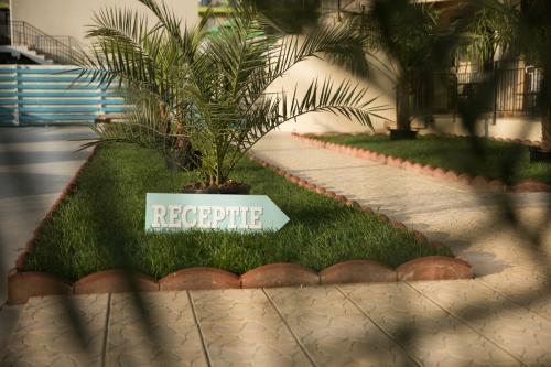 Hotel Salos Beach Resort