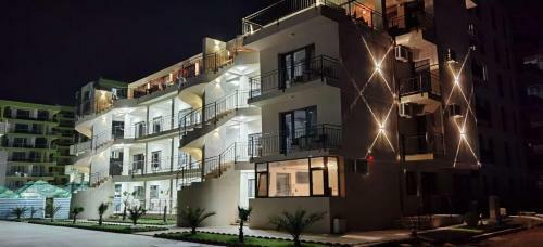 Hotel Salos Beach Resort