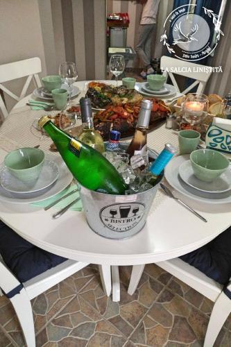Hostal Pensiunea La Salcia Linistita