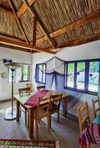 Hostal Pensiunea La Salcia Linistita