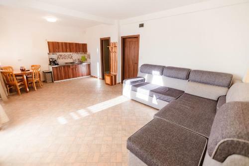 Hotel Apartamente Isai- Muntele Mic