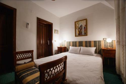 Hostal Casa 3 Guesthouse