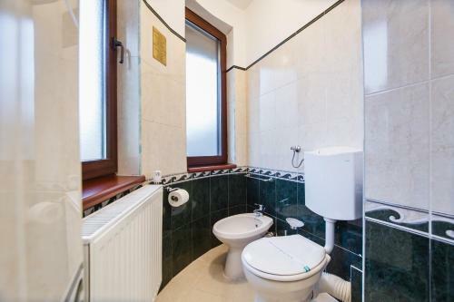 Hostal Casa 3 Guesthouse