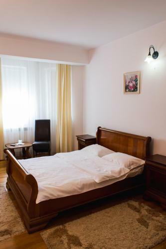 Hostal Pensiunea Roua