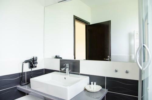 Hotel Aqvila Club**** Rucar
