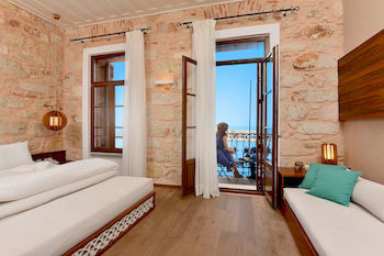 Hotel Ambassadors Residence